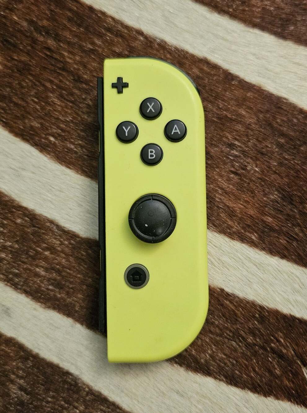 Nintendo Switch Neon Yellow Joy-Con Right Controller OEM